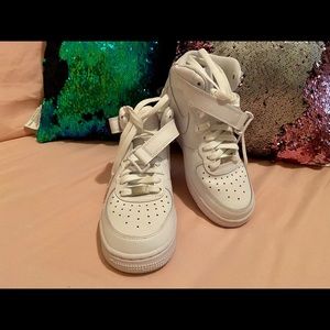 Nike HighTop Air Forces,Almost new, size5